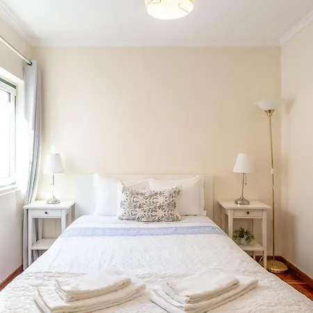 Central, Com Estacionamento Gratuito * Lisboa